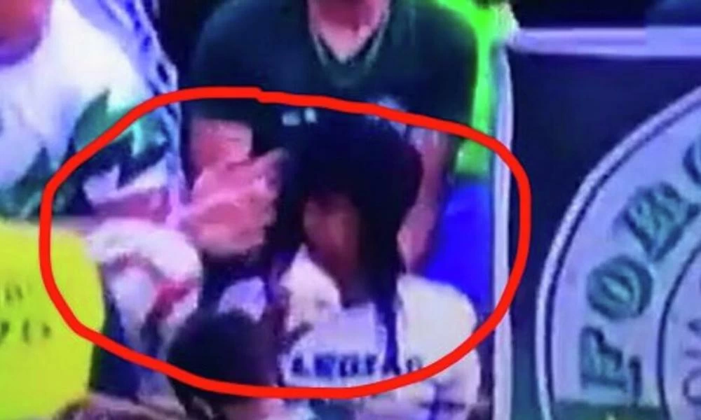 Ανυποψίαστη φίλαθλος στην εξέδρα έφαγε στο ''δόξα πατρί'' μπάλα